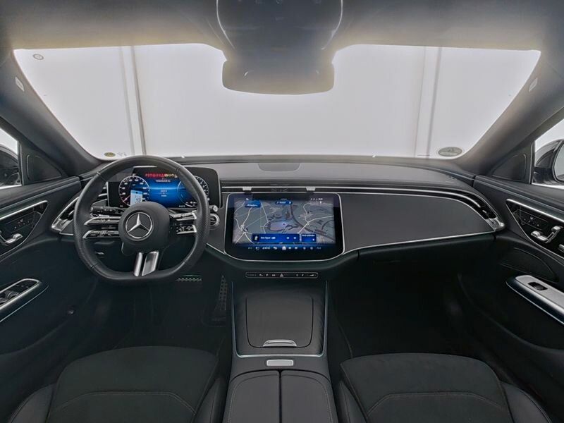 Mercedes-Benz E 300 2024