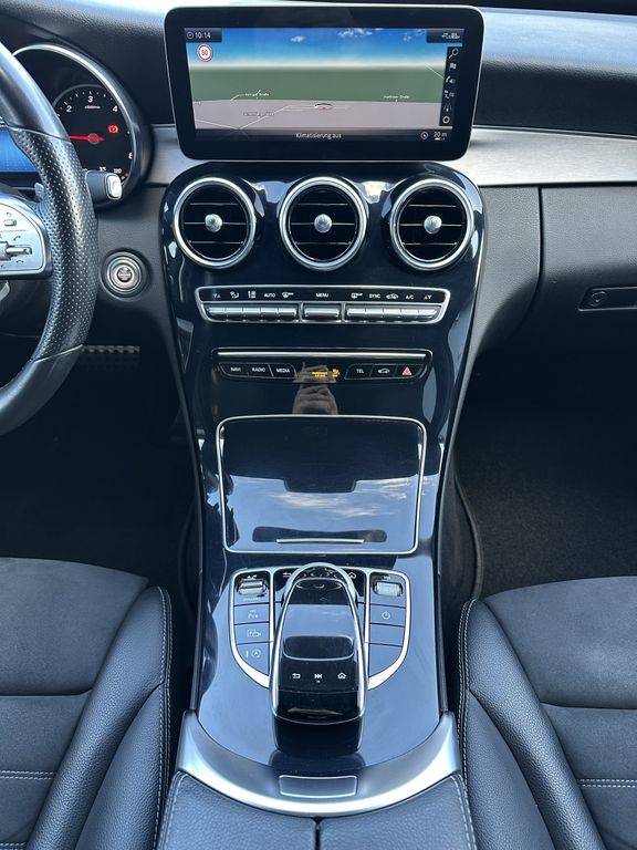 Mercedes-Benz C 300 2021