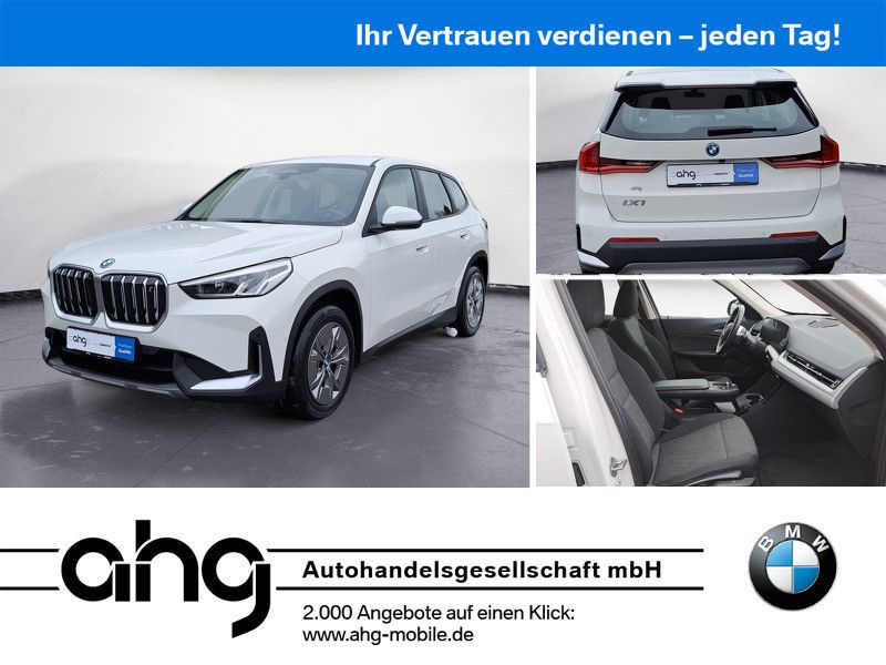 BMW iX1 2022