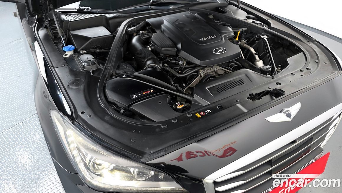 Hyundai Genesis 2014