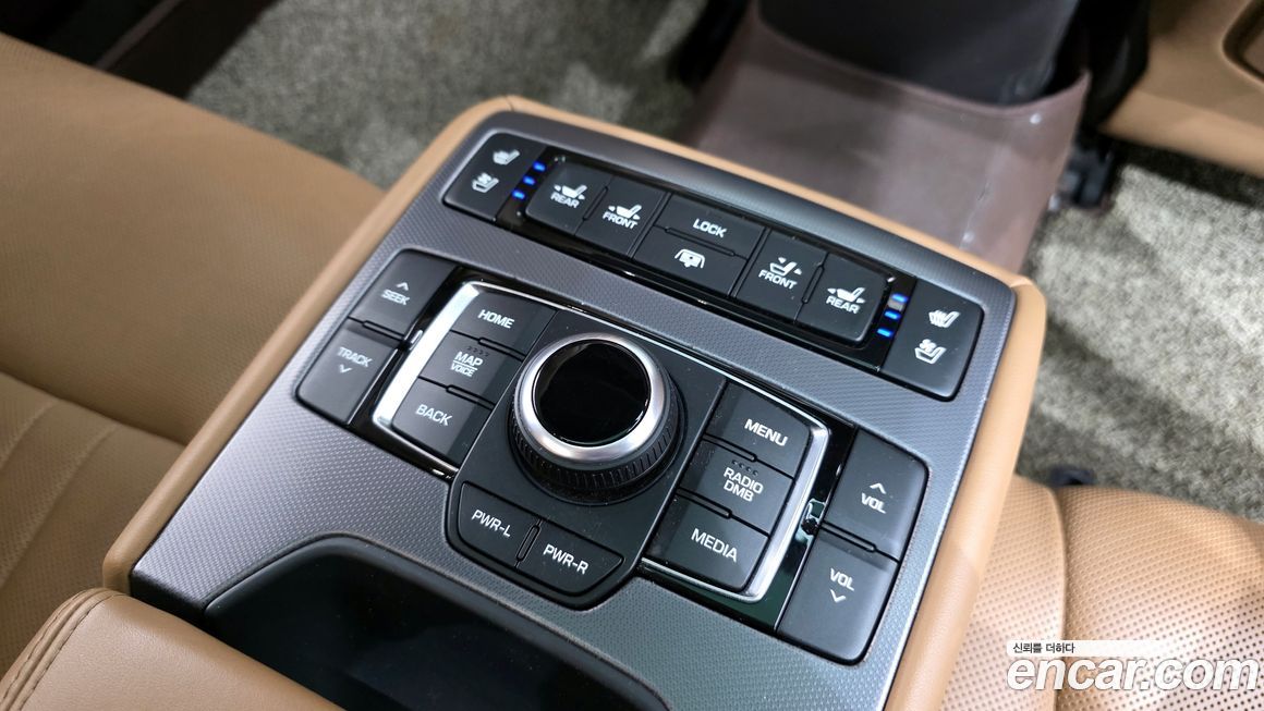 Hyundai Genesis 2014