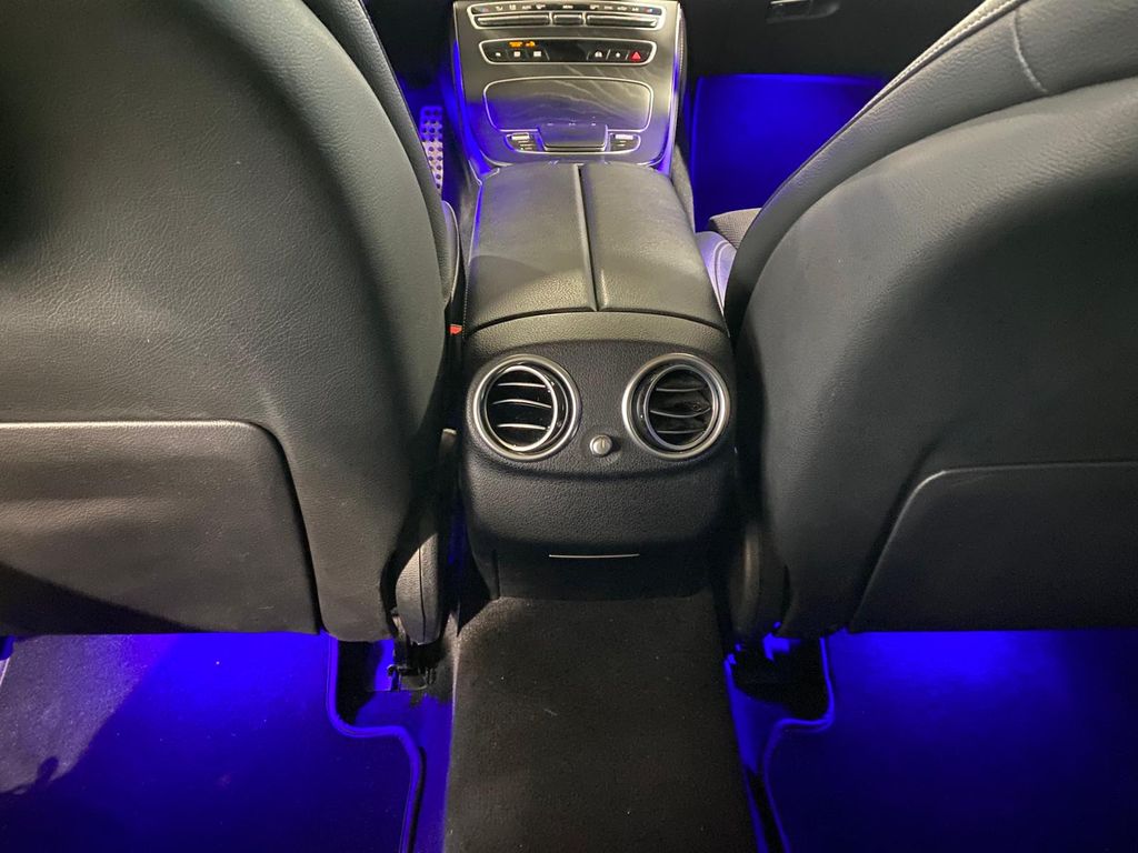 Mercedes-Benz E 400 2021