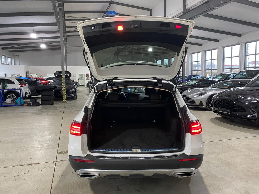 Mercedes-Benz E 400 2021