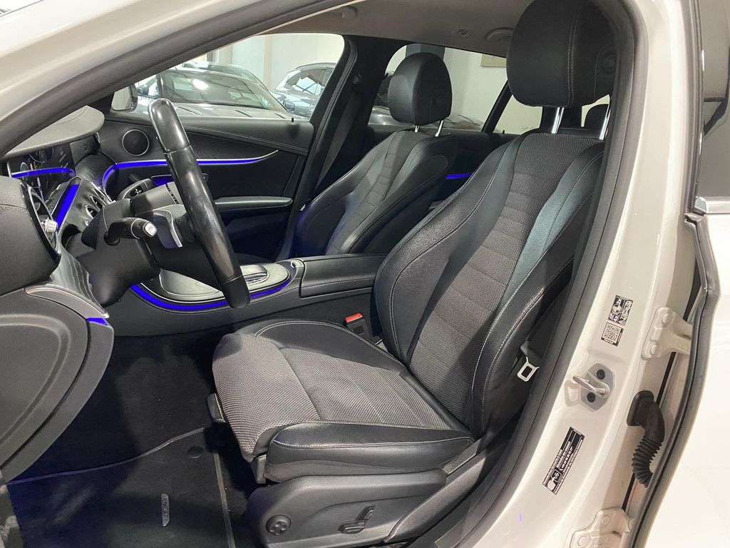 Mercedes-Benz E 400 2021