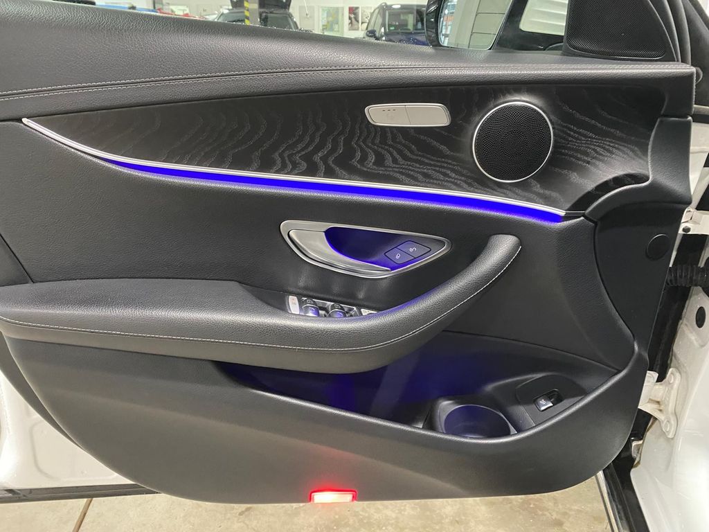 Mercedes-Benz E 400 2021