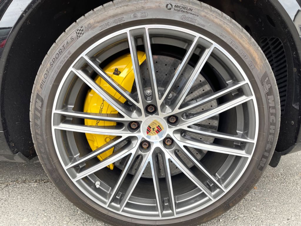 Porsche Cayenne 2019