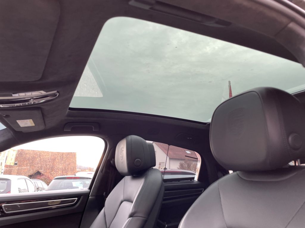 Porsche Cayenne 2019