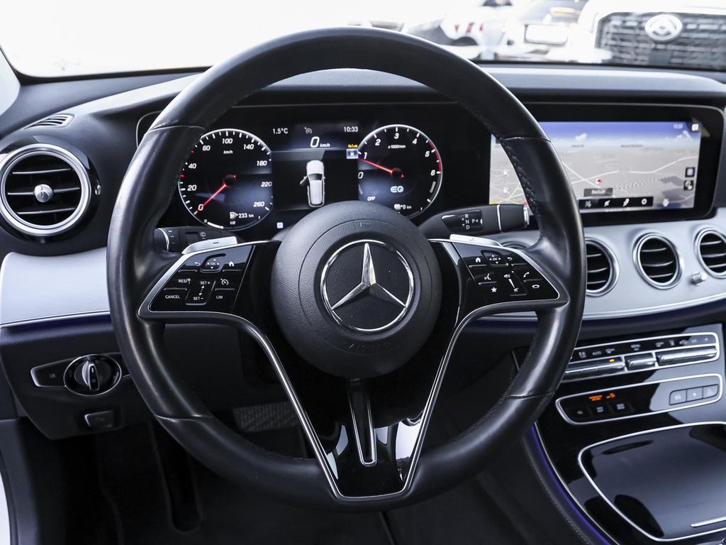 Mercedes-Benz E 300 2022