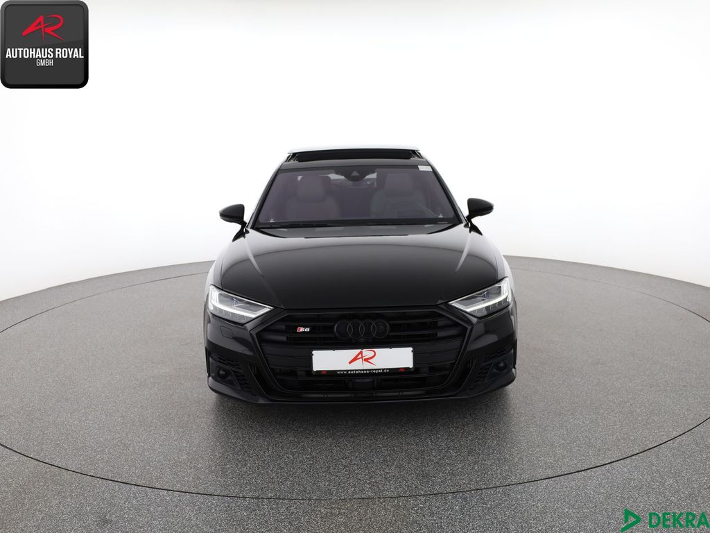 Audi S8 2021