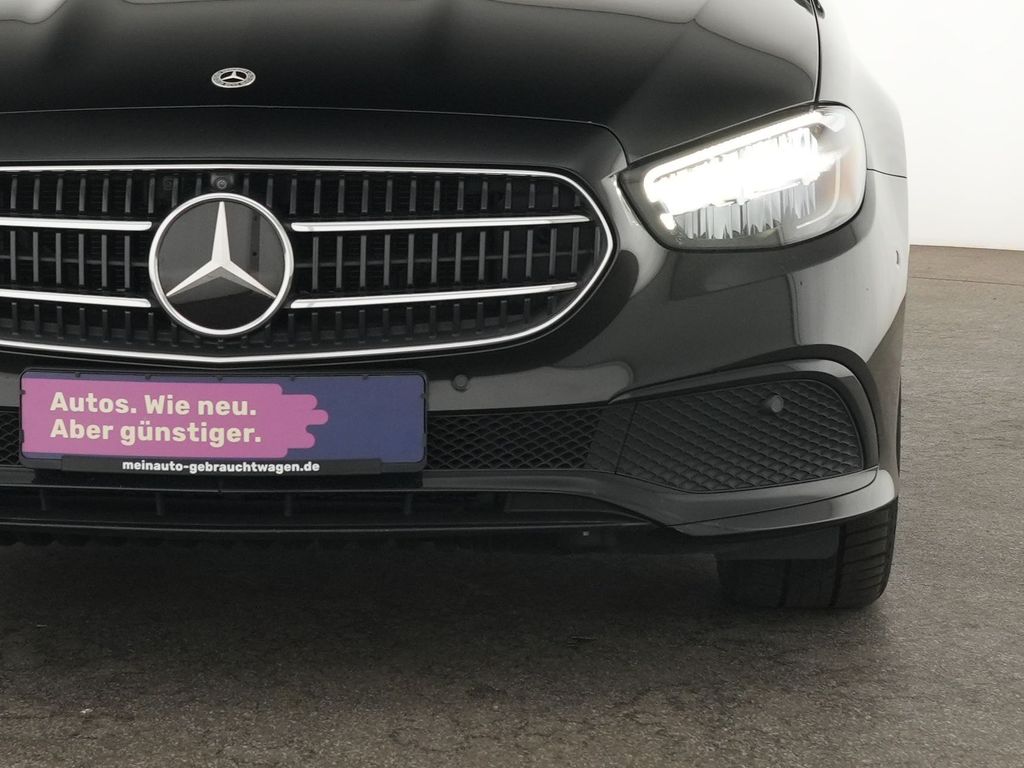 Mercedes-Benz E 300 2022