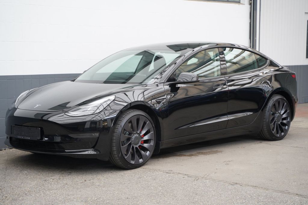 Tesla Model 3 2021