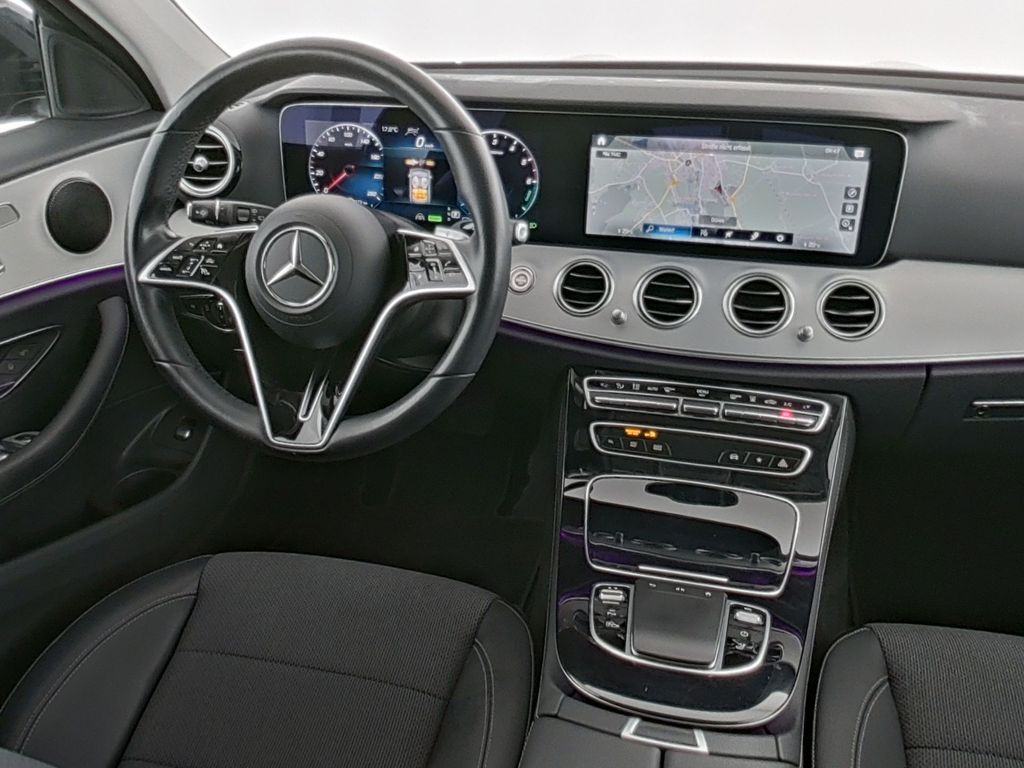 Mercedes-Benz E 300 2022