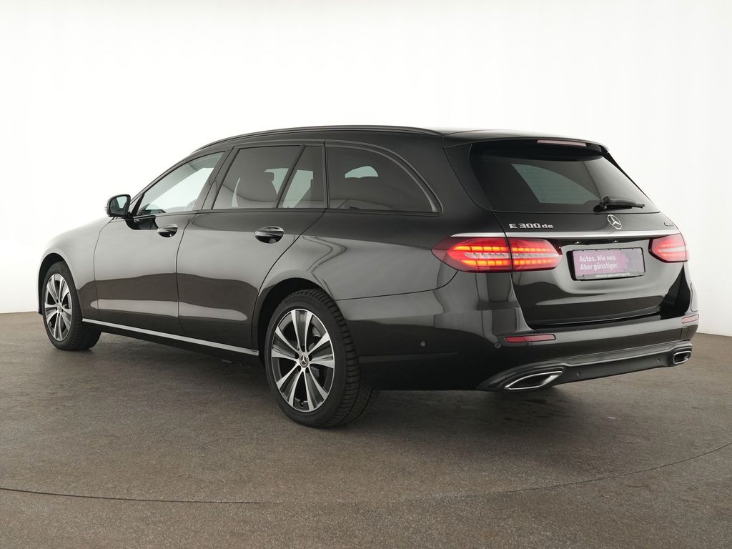 Mercedes-Benz E 300 2022