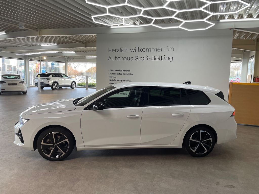Opel Astra 2024