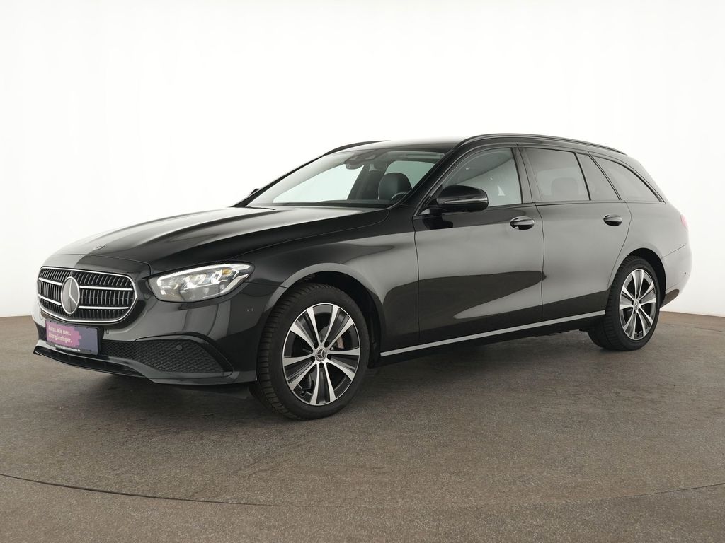 Mercedes-Benz E 300 2022