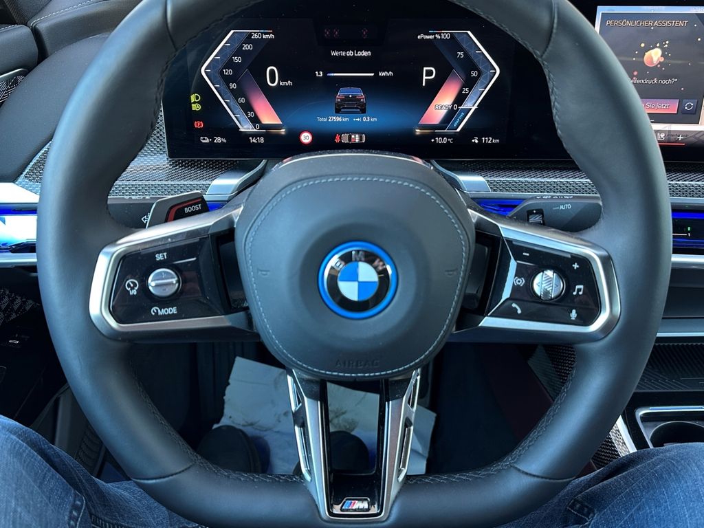 BMW i7 2025