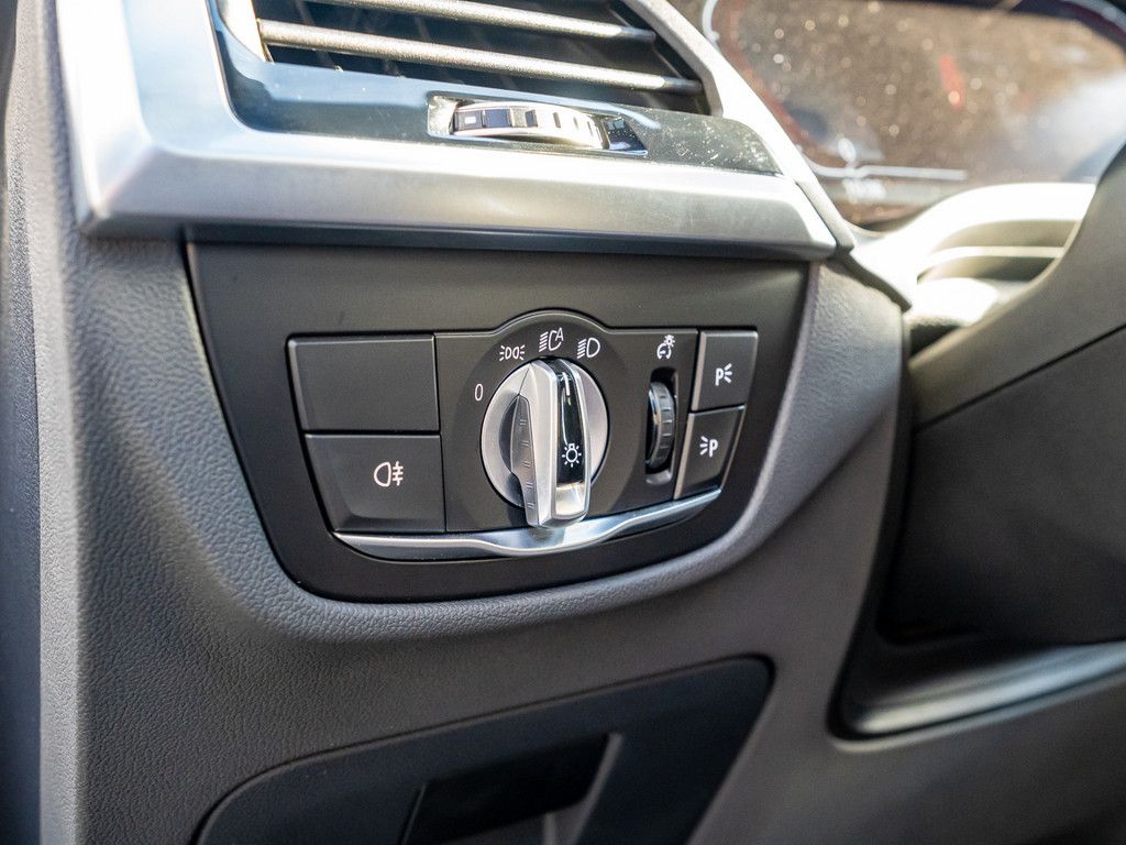 BMW iX3 2021