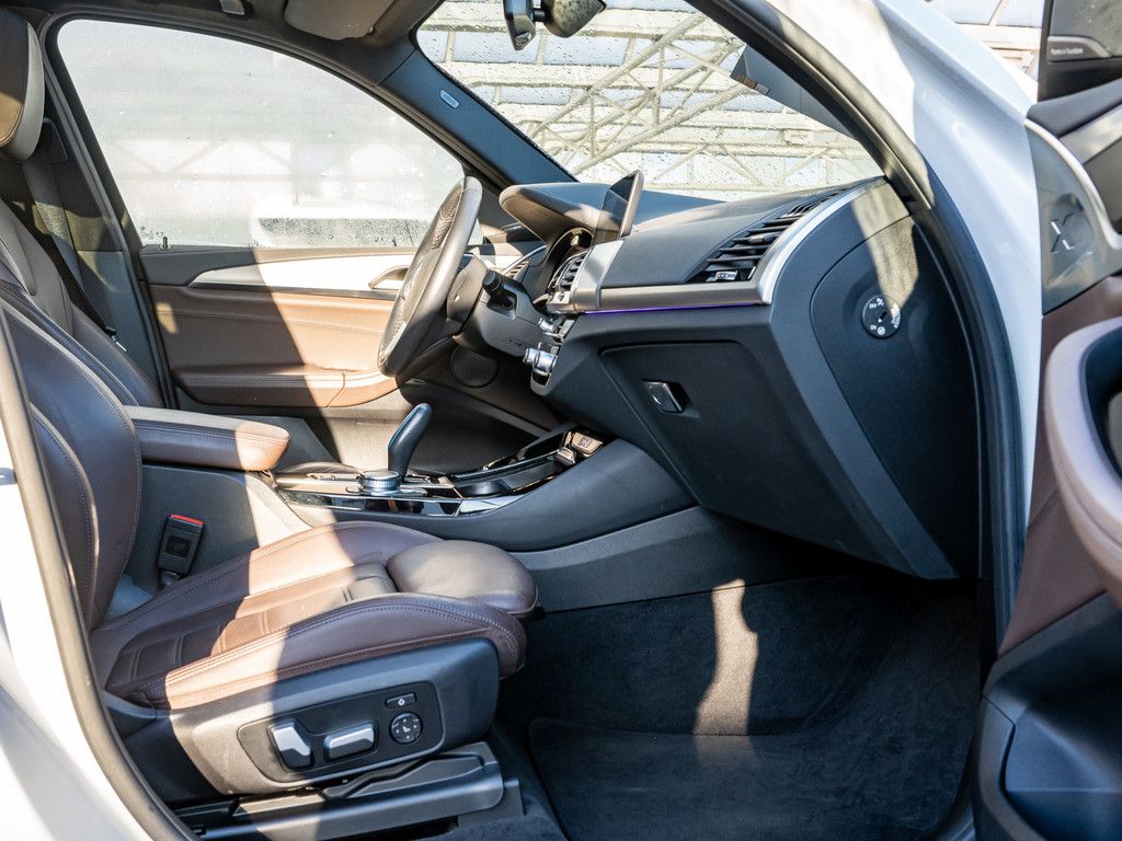 BMW iX3 2021
