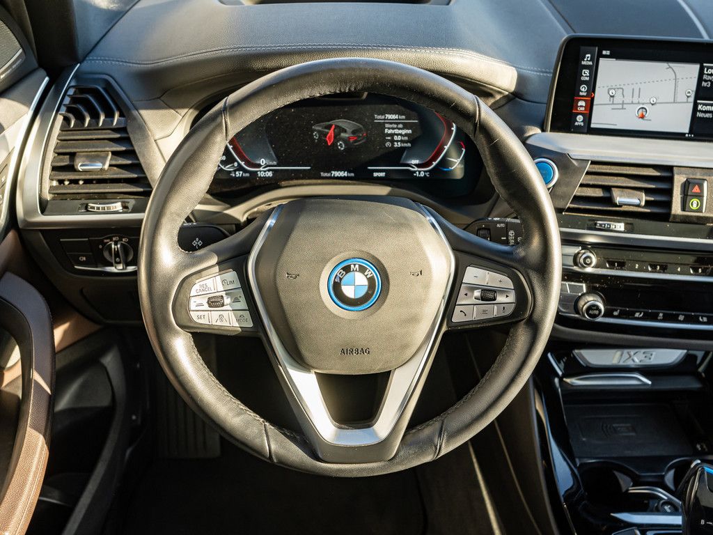 BMW iX3 2021
