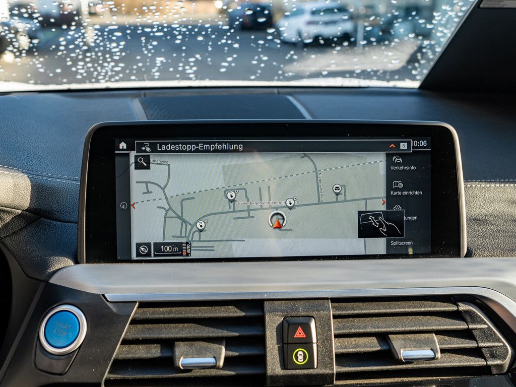 BMW iX3 2021