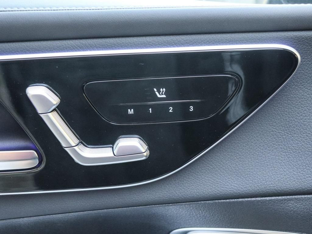 Mercedes-Benz GLC 300 2025