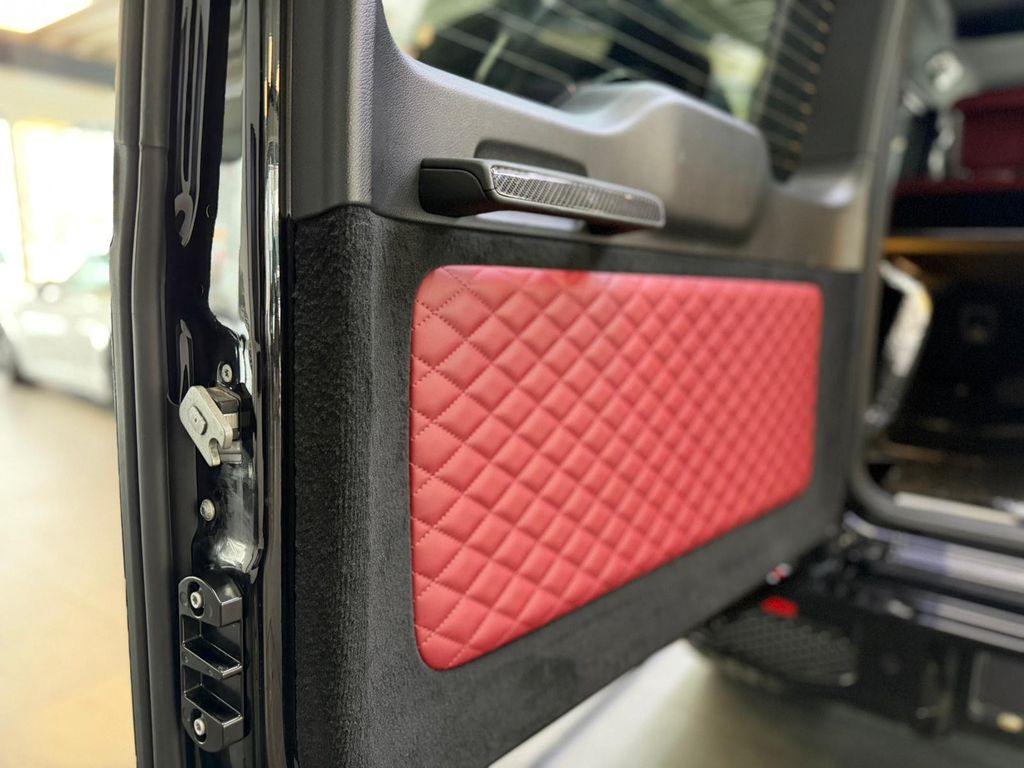 Mercedes-Benz G 63 AMG 2025