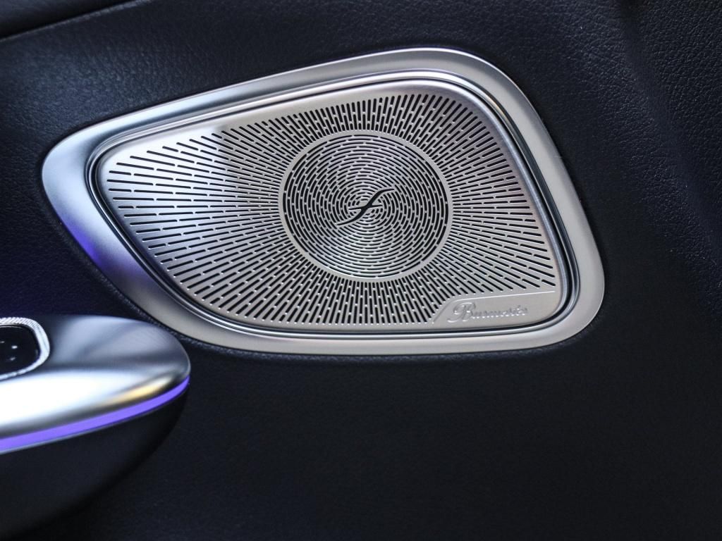 Mercedes-Benz GLC 300 2025