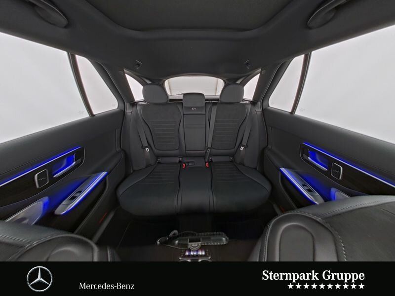 Mercedes-Benz C 300 2025