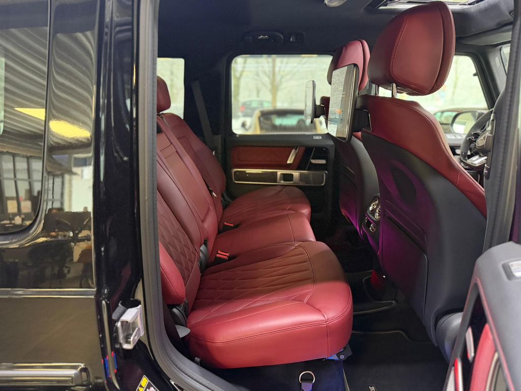 Mercedes-Benz G 63 AMG 2025