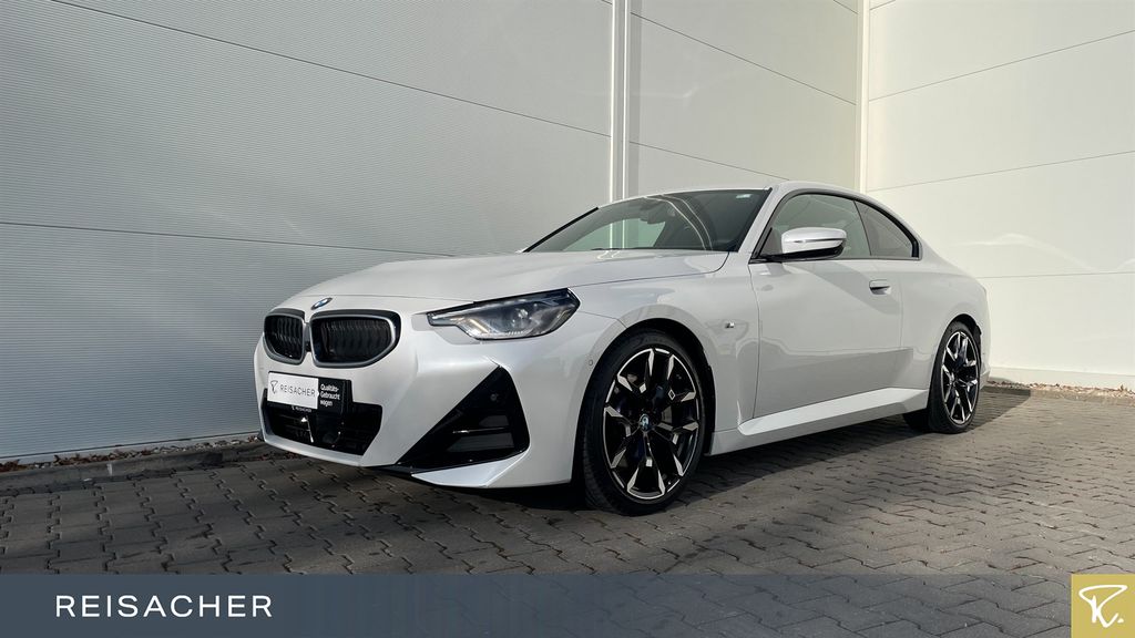 BMW 230 2025