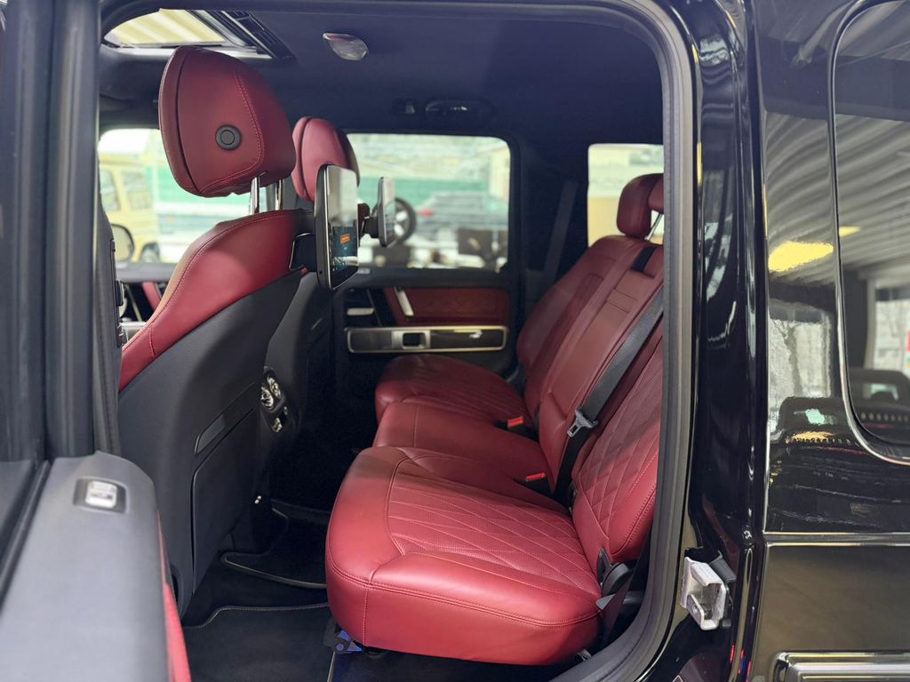 Mercedes-Benz G 63 AMG 2025