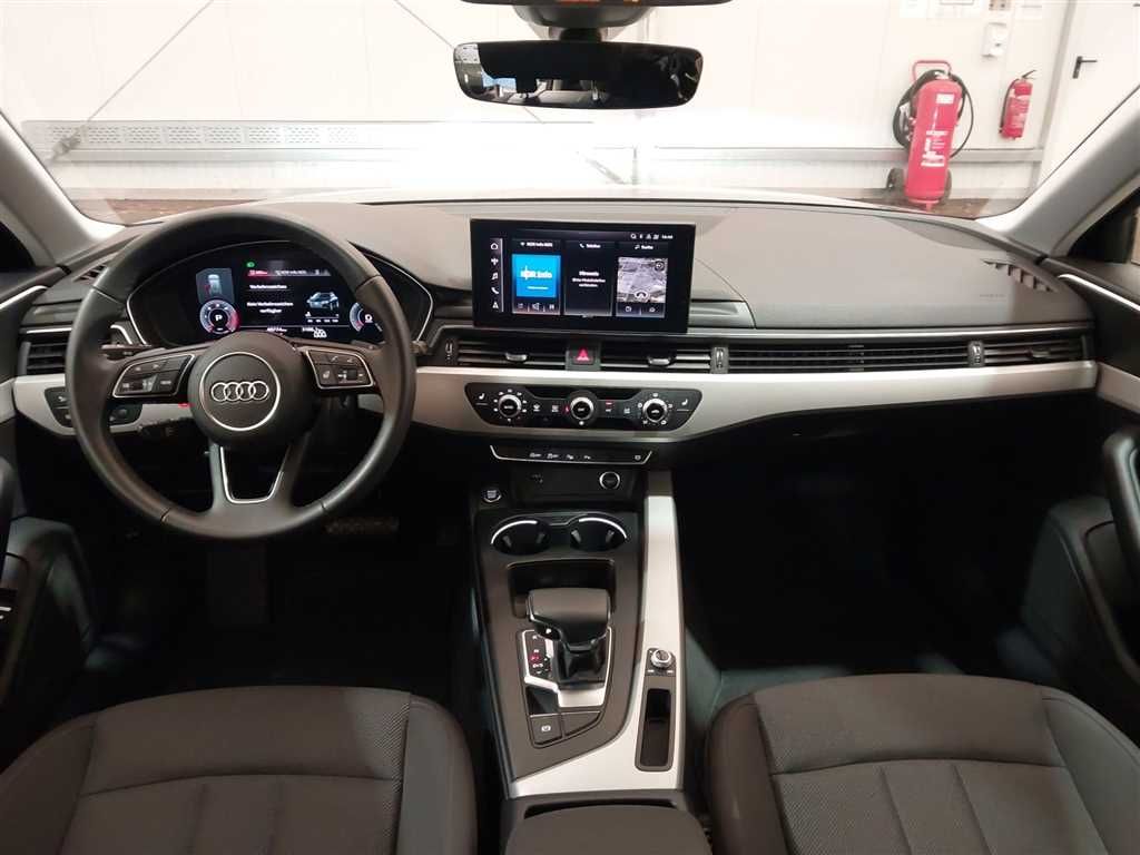 Audi A4 2024