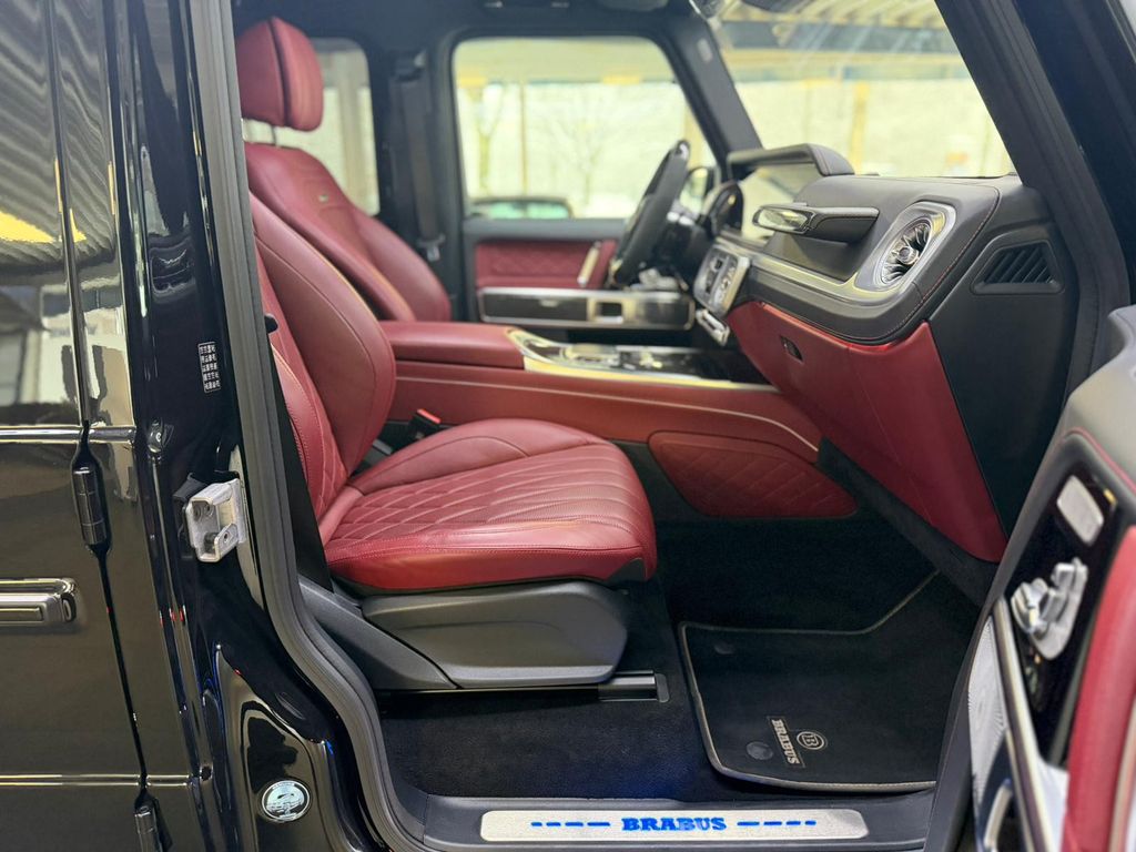 Mercedes-Benz G 63 AMG 2025