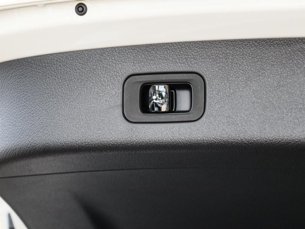 Mercedes-Benz GLC 300 2025