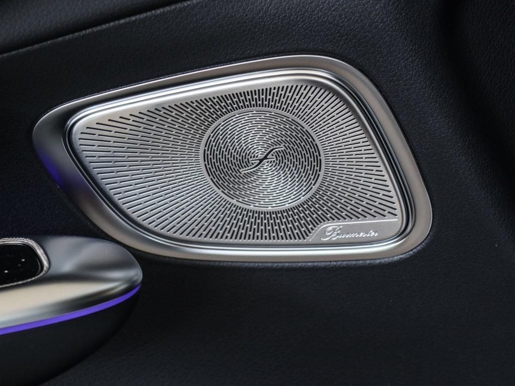 Mercedes-Benz GLC 300 2025