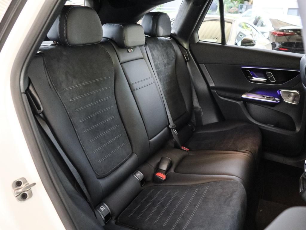 Mercedes-Benz GLC 300 2025