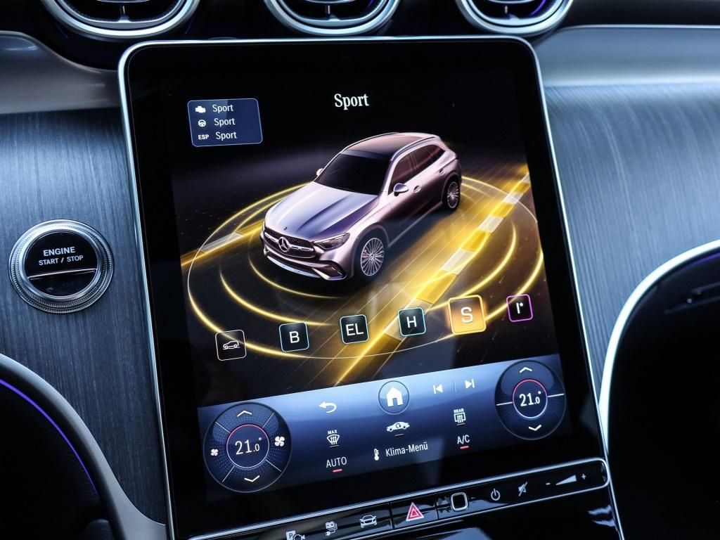 Mercedes-Benz GLC 300 2025