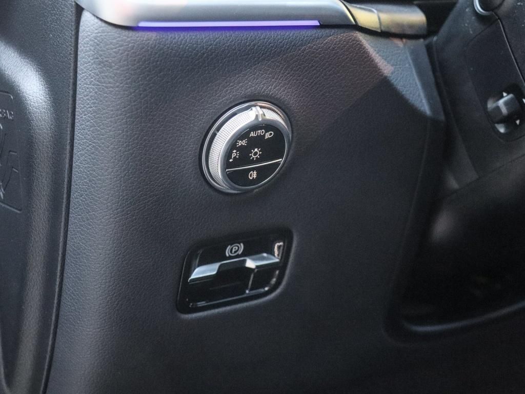 Mercedes-Benz GLC 300 2025