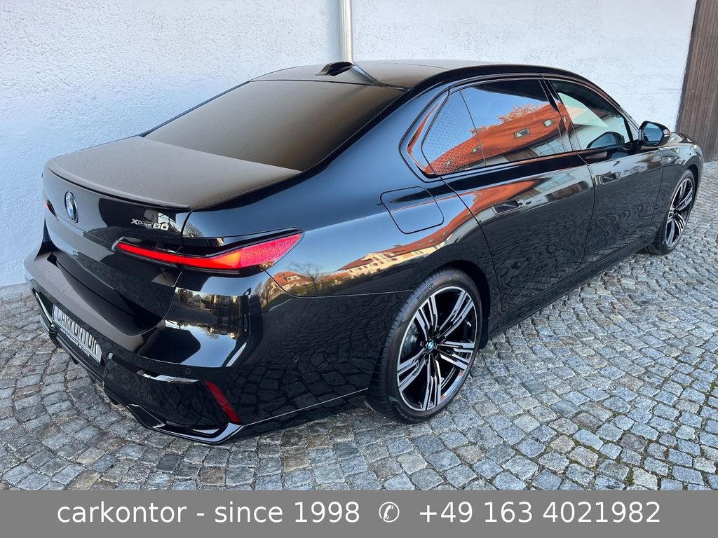 BMW i7 2025