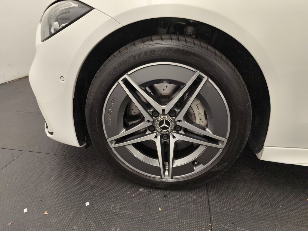 Mercedes-Benz C 300 2025