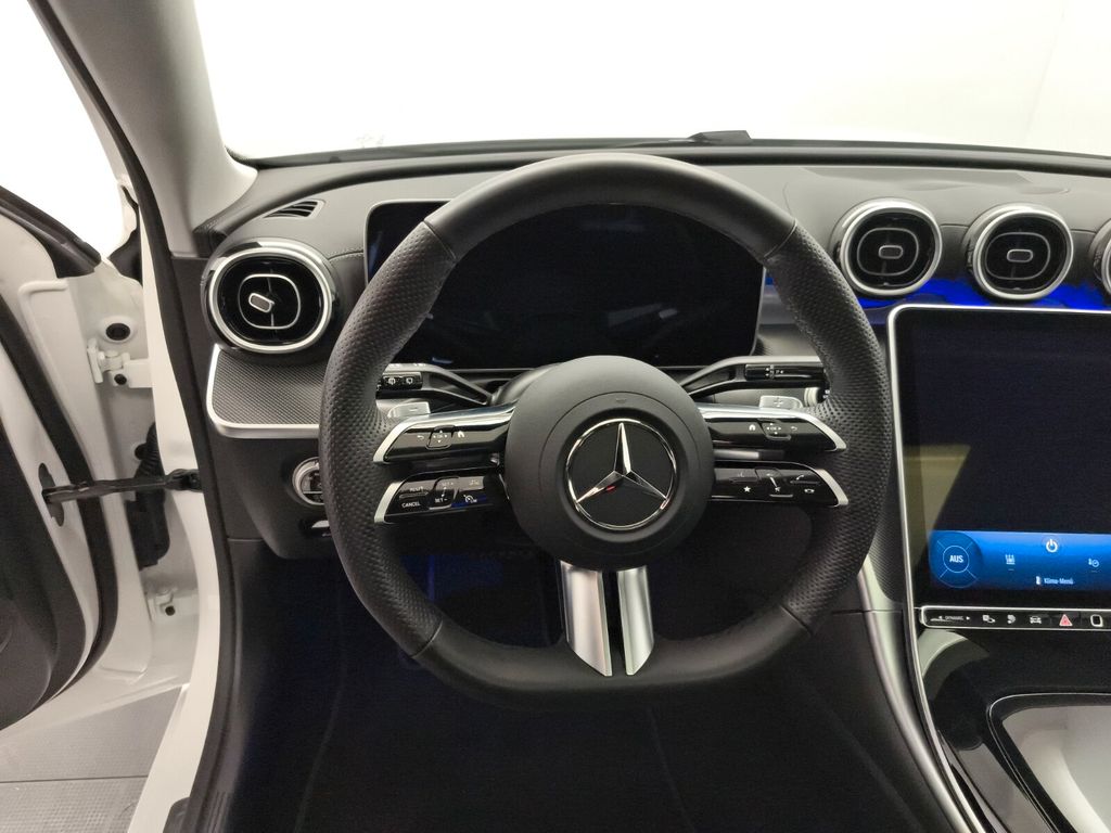 Mercedes-Benz C 300 2025