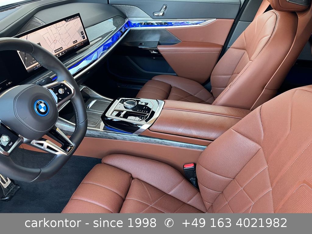 BMW i7 2025