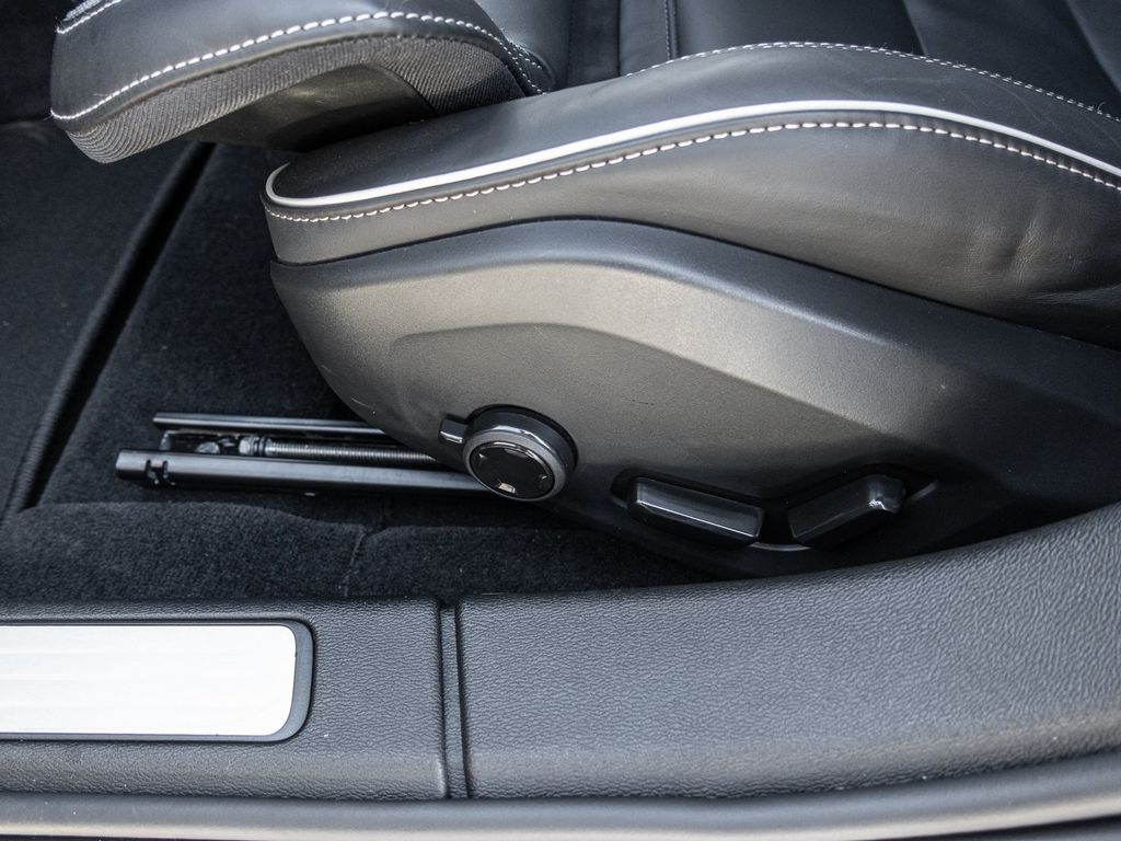 Volvo V60 Cross Country 2023