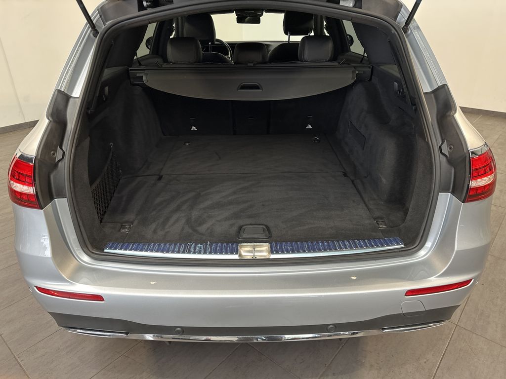 Mercedes-Benz E 300 2022