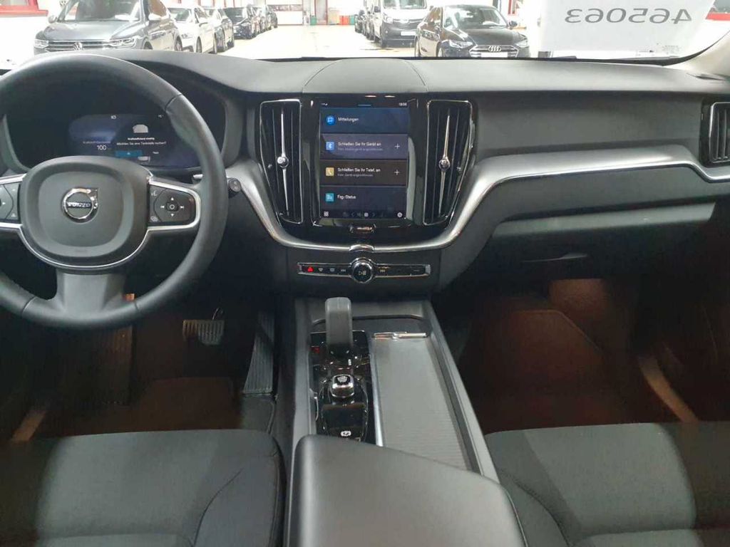 Volvo XC60 2022