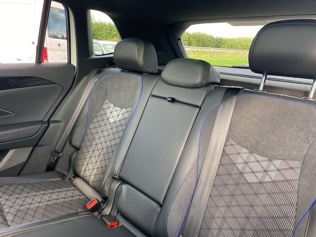 Volkswagen Tiguan 2025