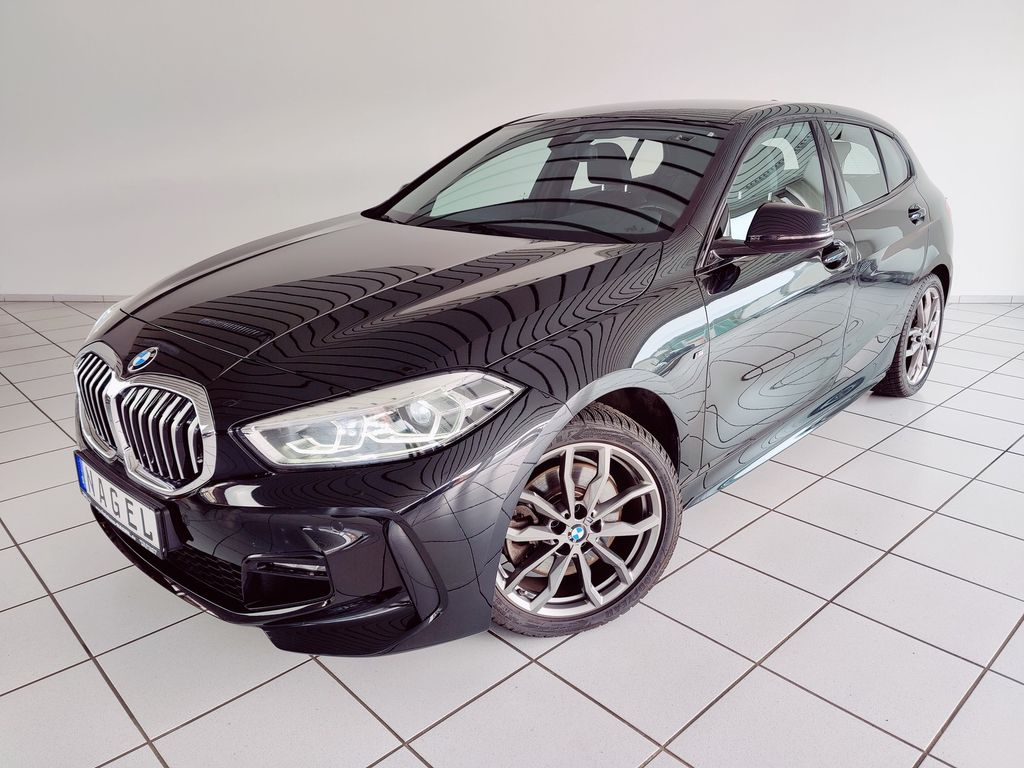 BMW 120 2021