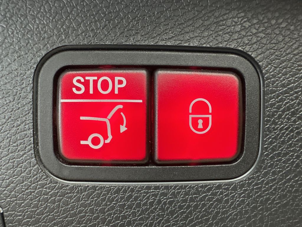 Mercedes-Benz E 300 2022