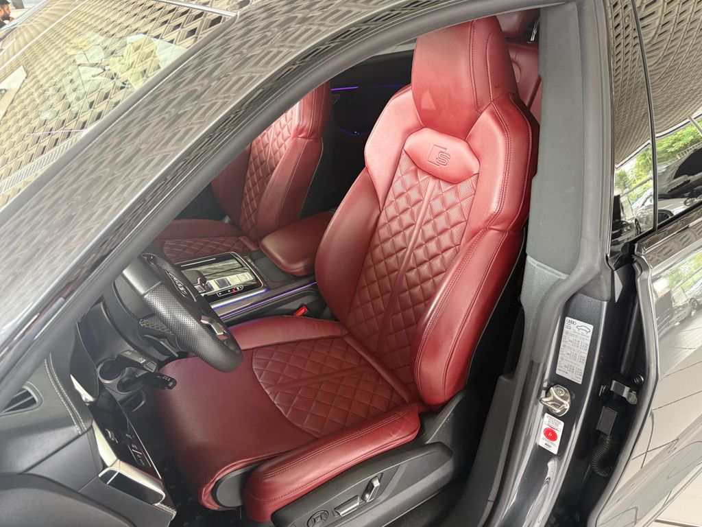 Audi SQ8 2020