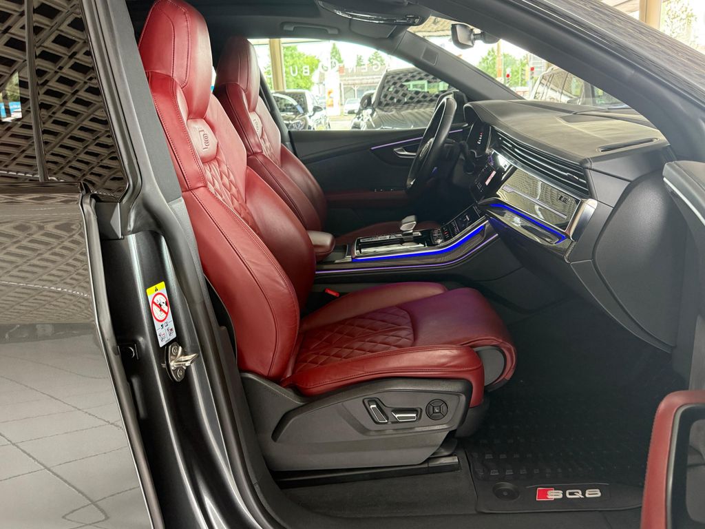 Audi SQ8 2020